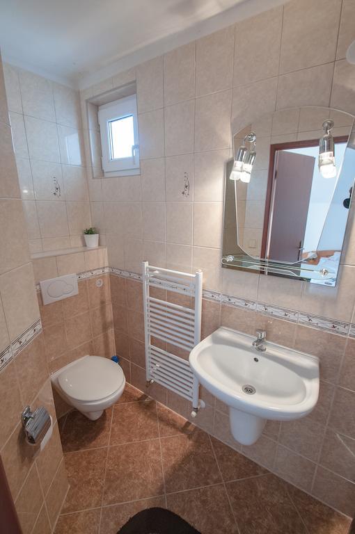 Villa Felicity Nova Lesna Room photo