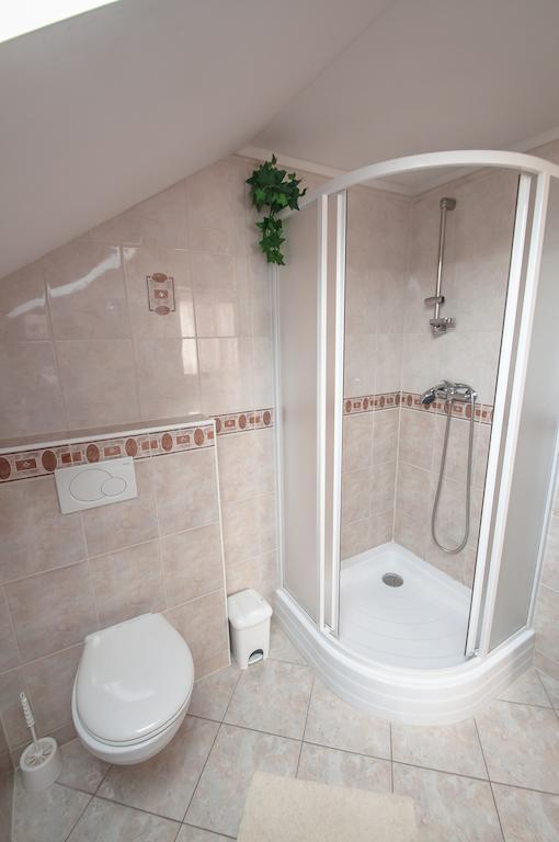 Villa Felicity Nova Lesna Room photo