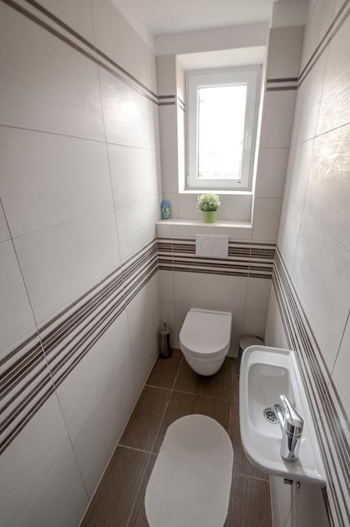 Villa Felicity Nova Lesna Room photo
